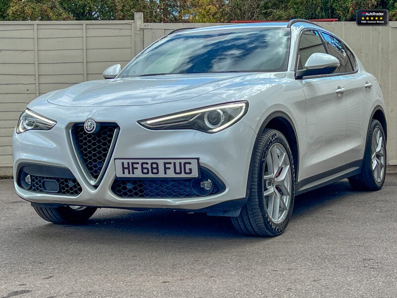 Used Alfa Romeo Stelvio 2018 for sale - 77041917: Photo 2
