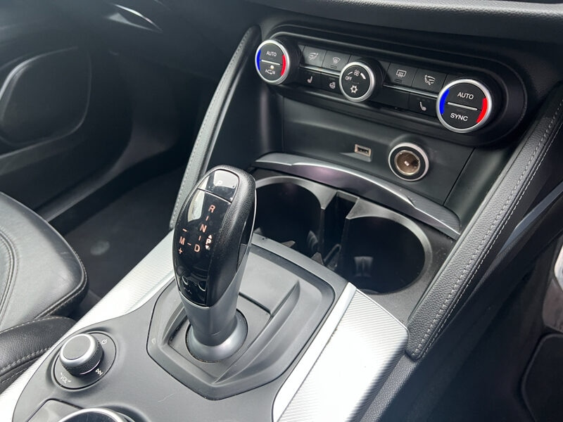 Used Alfa Romeo Stelvio 2018 for sale - 77041917: Photo 31