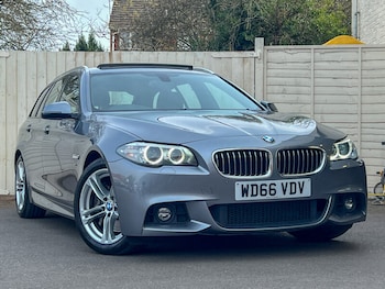 Used BMW 5 Series 2017 for sale - 77932706: Photo