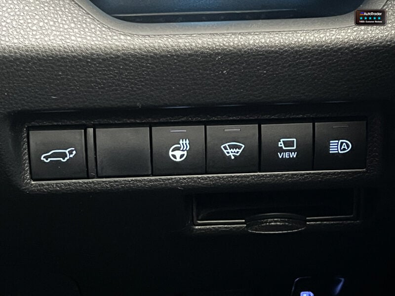 Used Toyota RAV4 2019 for sale - 77168663: Photo 38