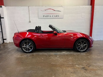 2016 - 2.0 Sport Nav 2dr