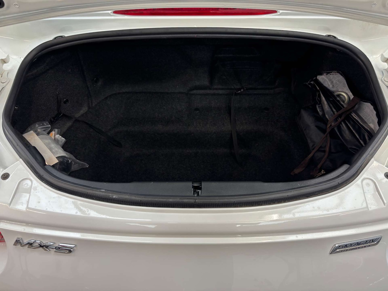 Used Mazda MX-5 2016 for sale - 78045009: Photo 28