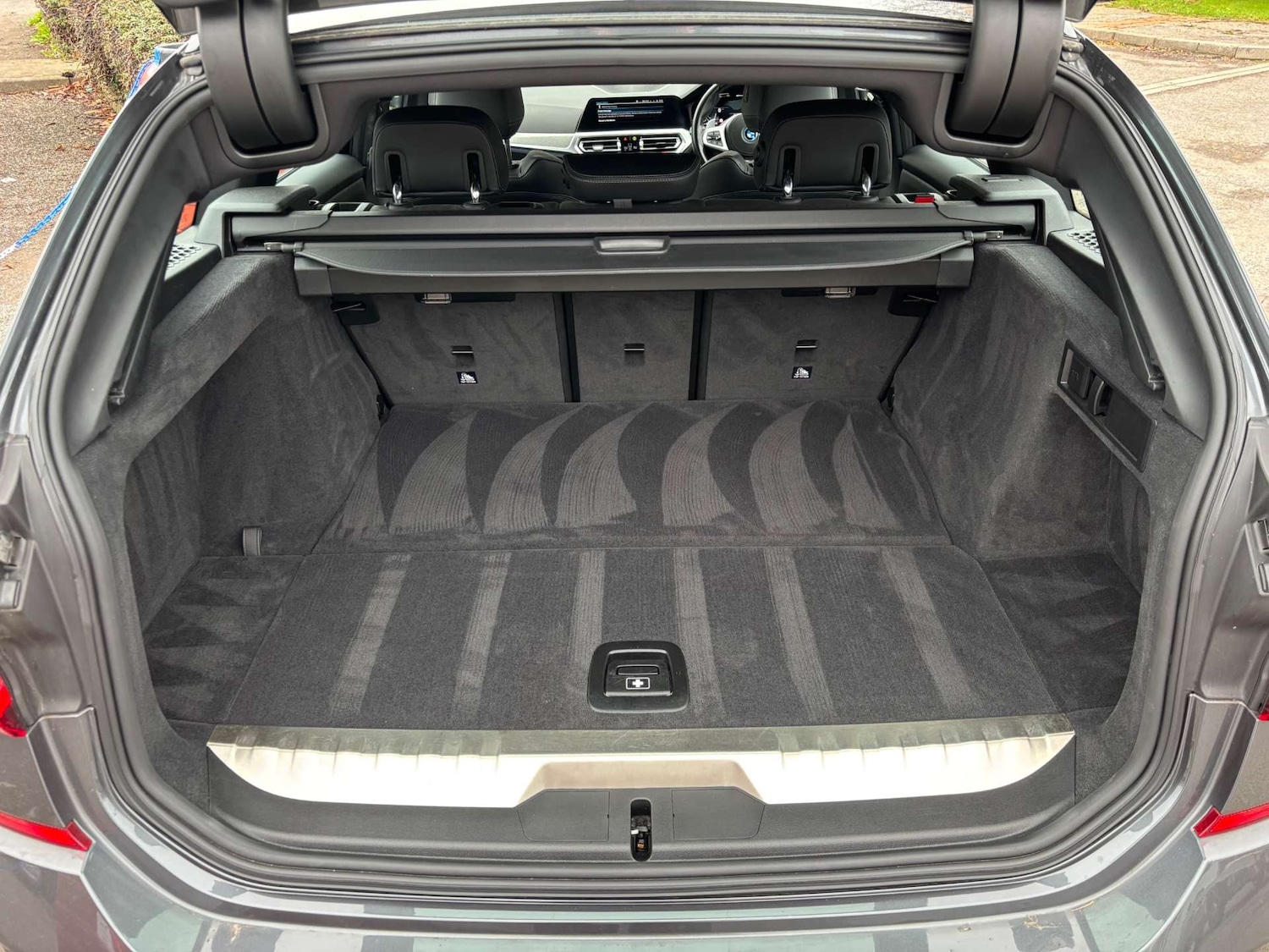 Used BMW 3 Series 2021 for sale - 76533593: Photo 41