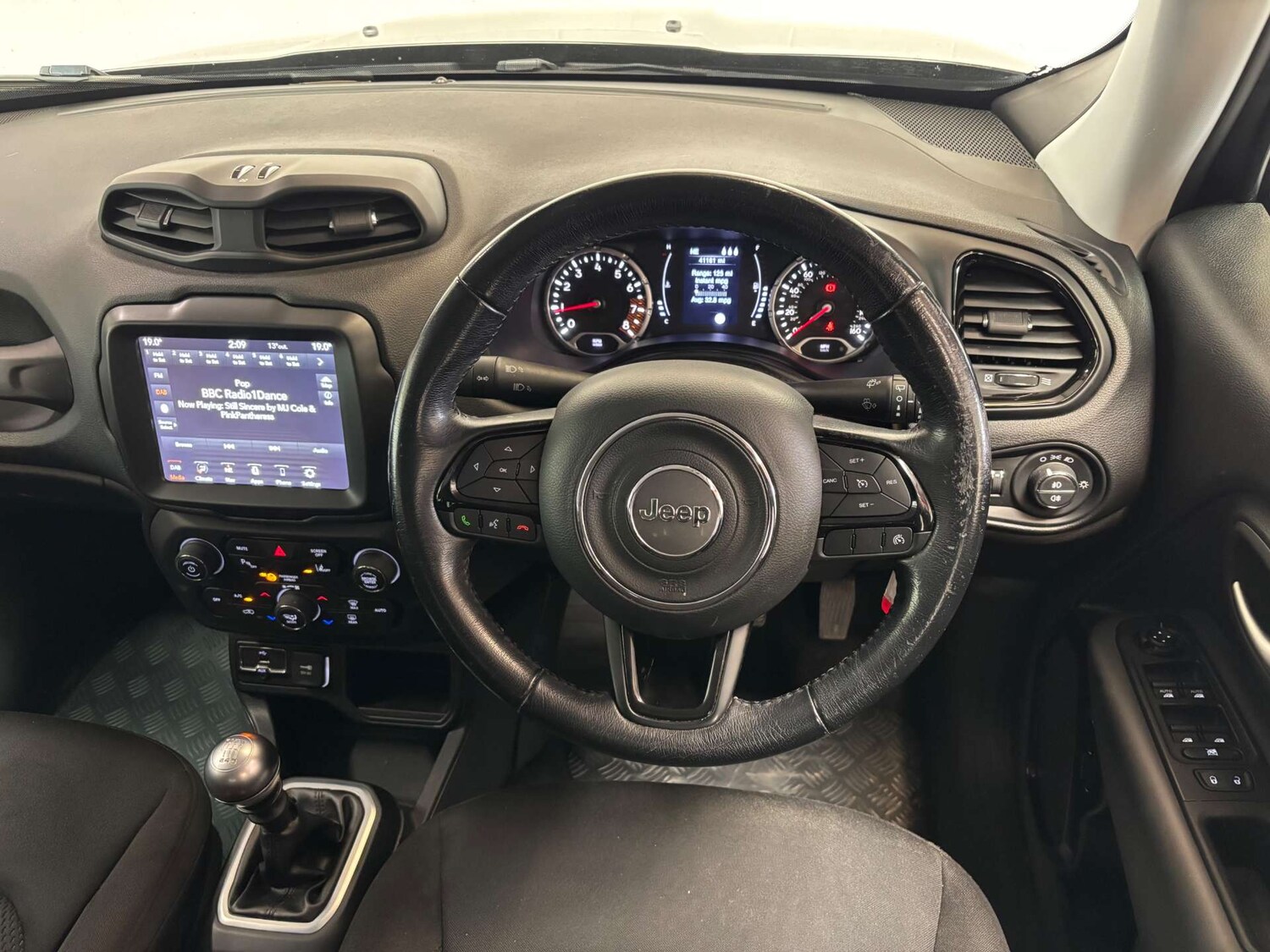 Used Jeep Renegade 2020 for sale - 78201107: Photo 17