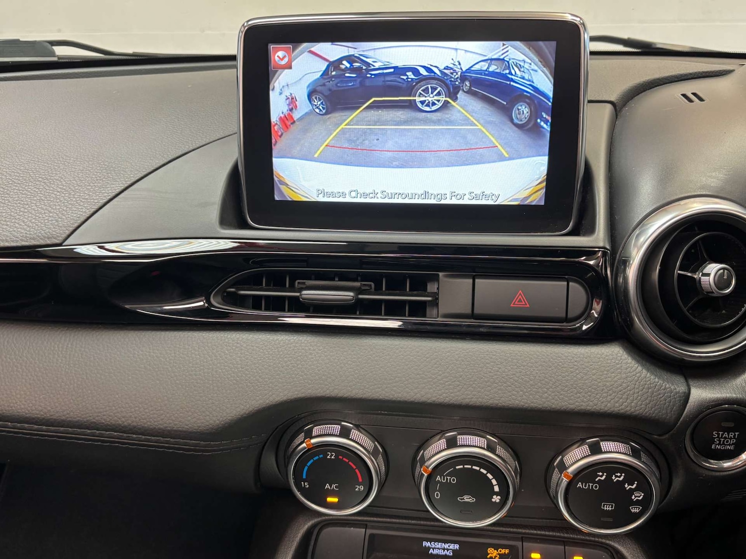 Used Fiat 124 Spider 2018 for sale - 77847527: Photo 11