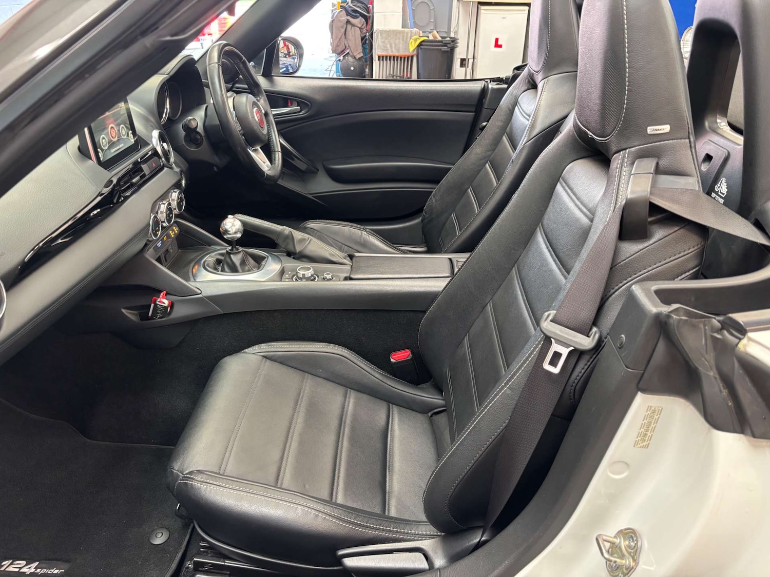 Used Fiat 124 Spider 2018 for sale - 77847527: Photo 18