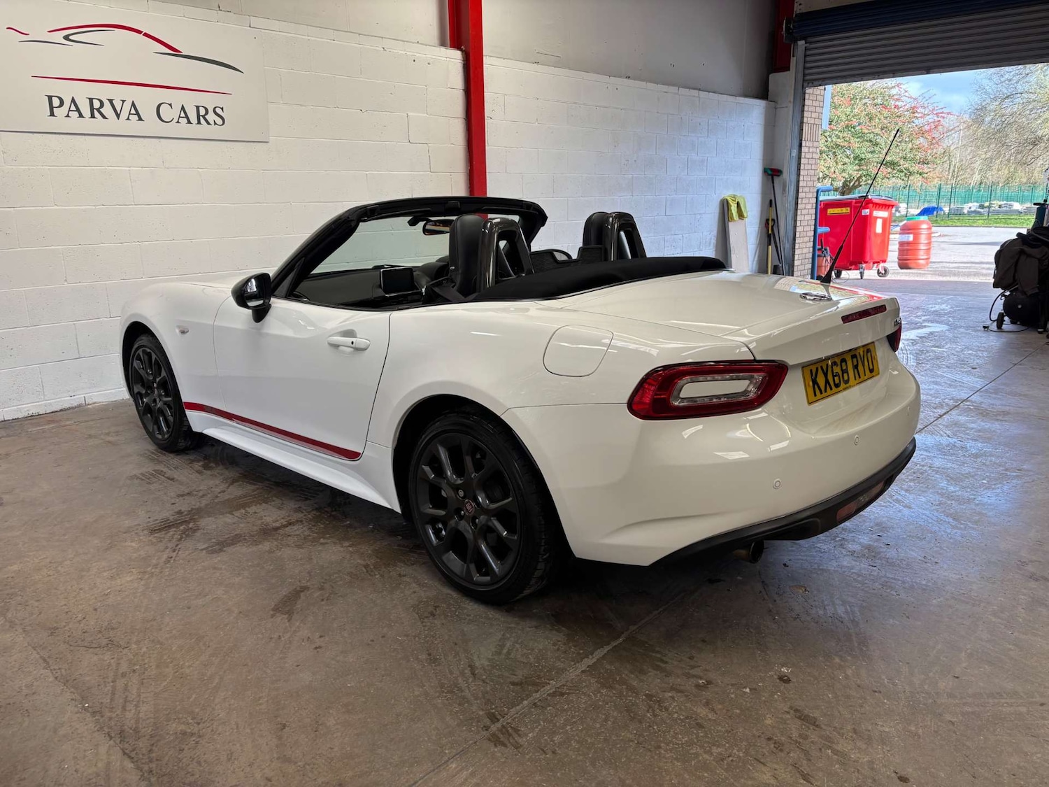 Used Fiat 124 Spider 2018 for sale - 77847527: Photo 24