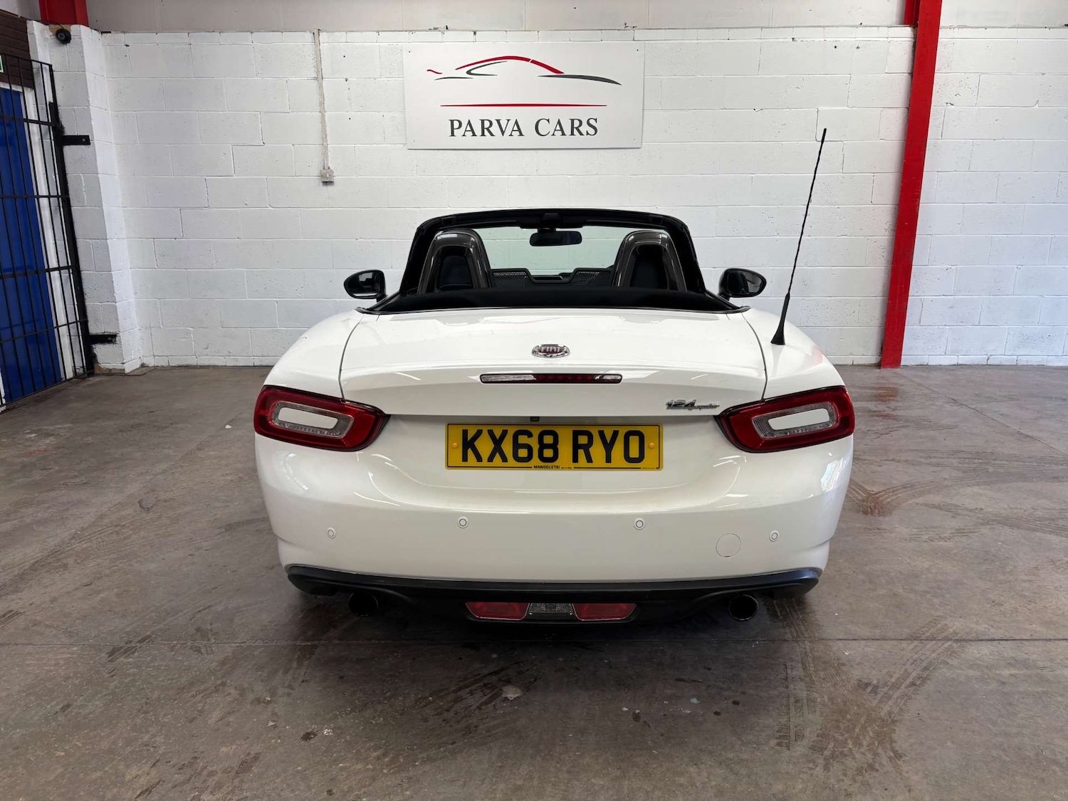 Used Fiat 124 Spider 2018 for sale - 77847527: Photo 27