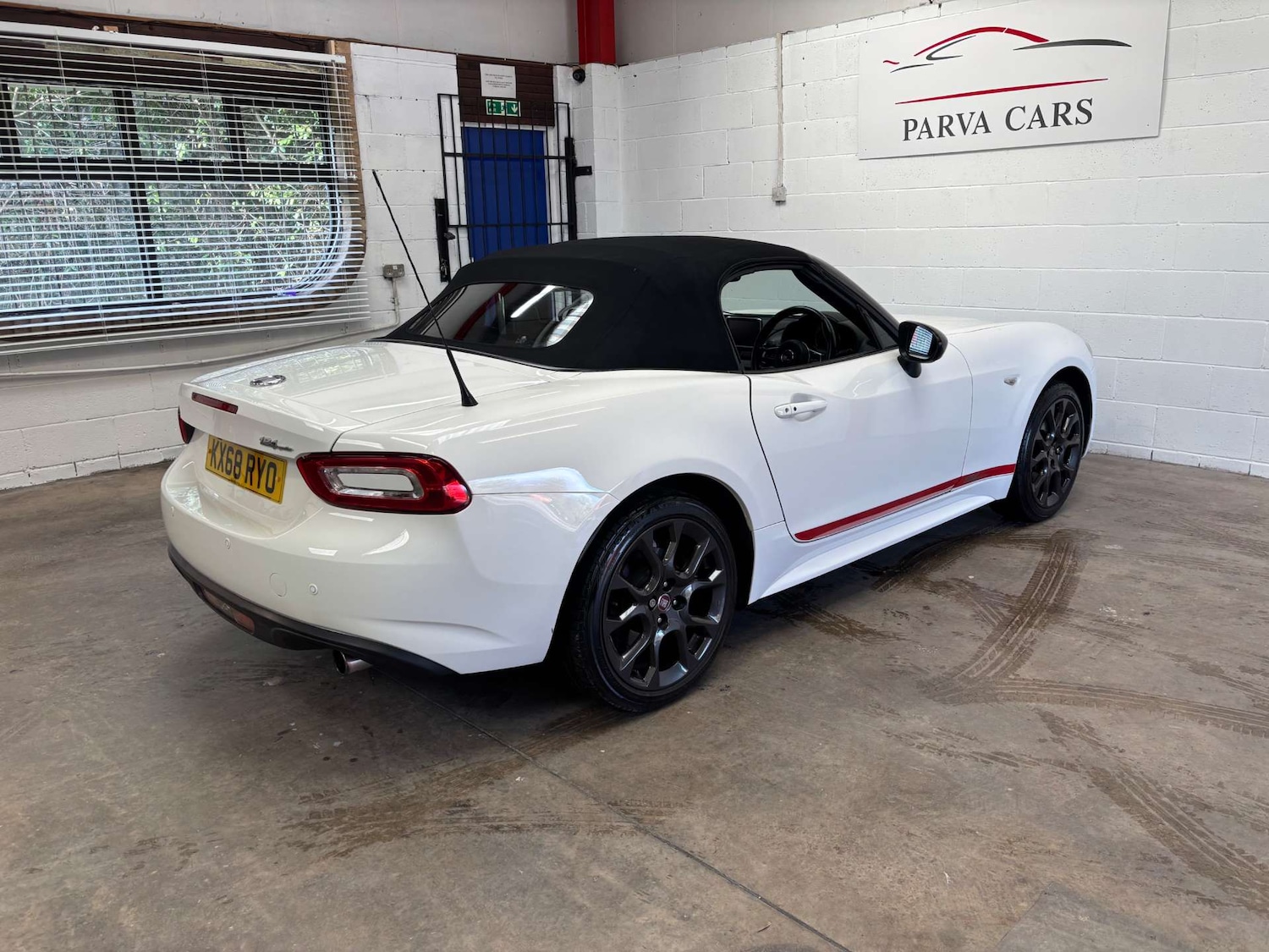 Used Fiat 124 Spider 2018 for sale - 77847527: Photo 29