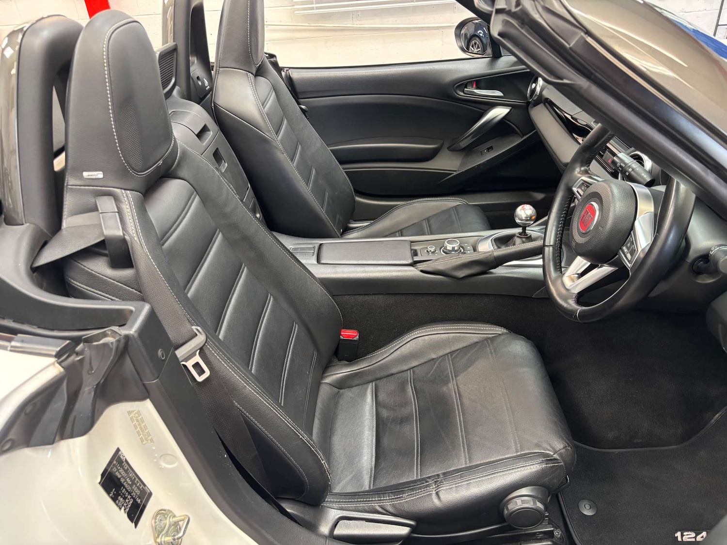 Used Fiat 124 Spider 2018 for sale - 77847527: Photo 9