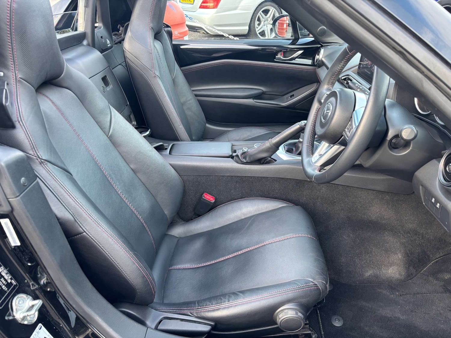 Used Mazda MX-5 2018 for sale - 76554457: Photo 9