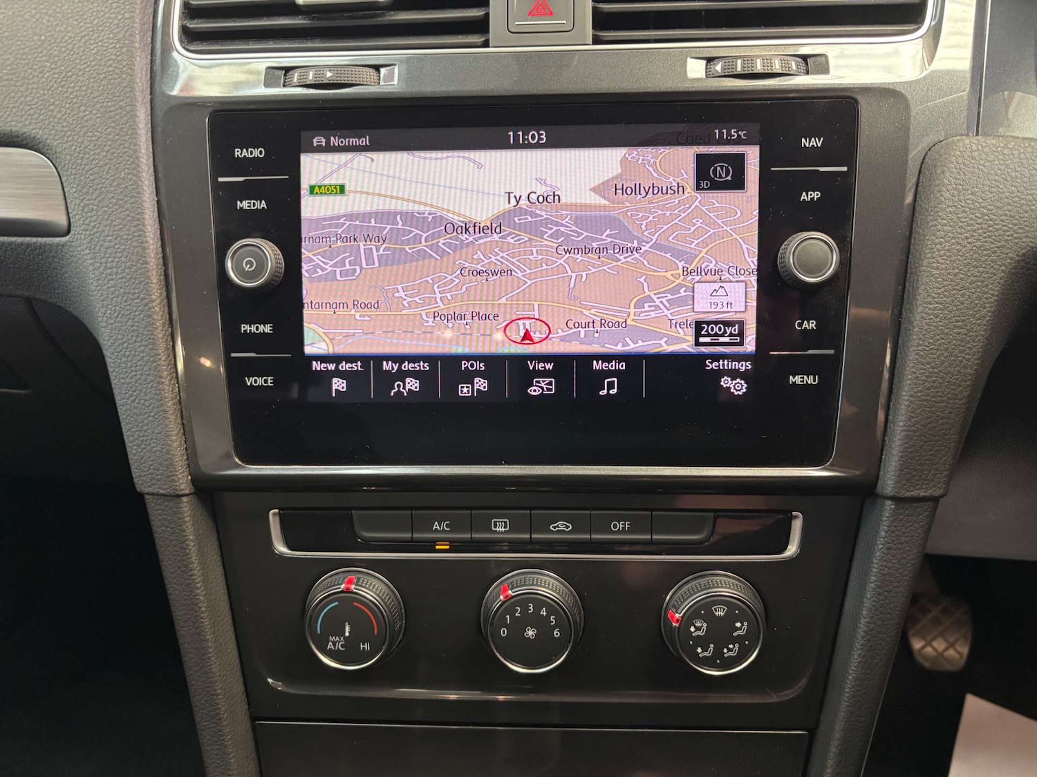 Used Volkswagen Golf 2017 for sale - 77690651: Photo 17