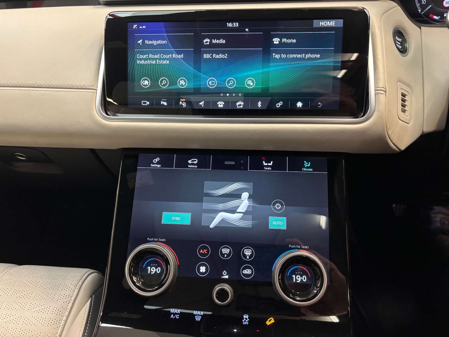 Used Land Rover Range Rover Velar 2020 for sale - 78134648: Photo 15