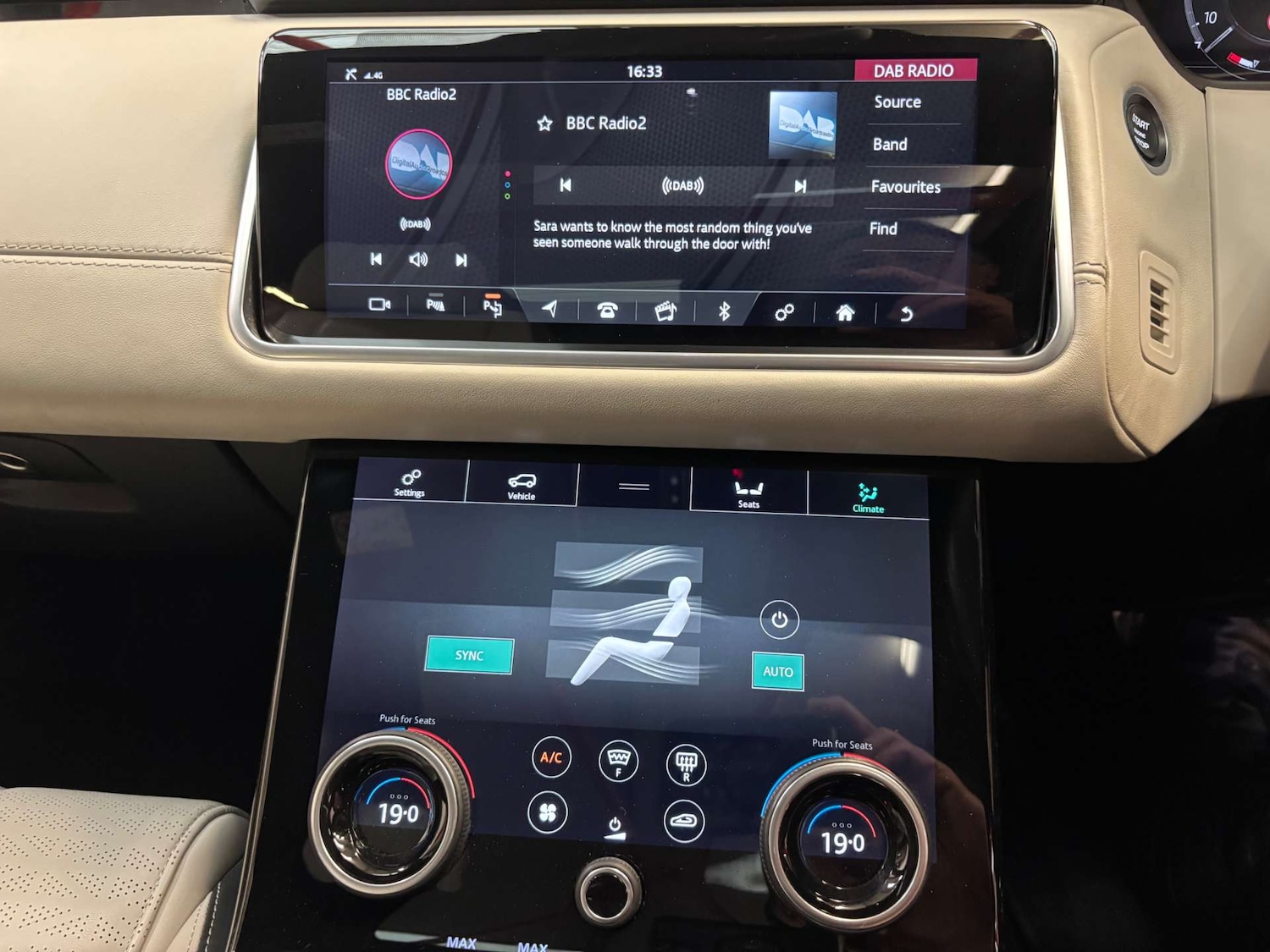 Used Land Rover Range Rover Velar 2020 for sale - 78134648: Photo 17