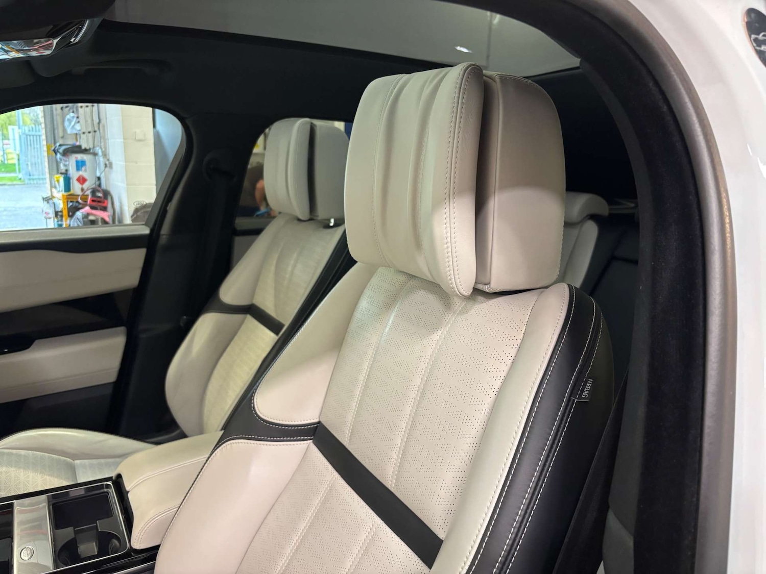 Used Land Rover Range Rover Velar 2020 for sale - 78134648: Photo 29