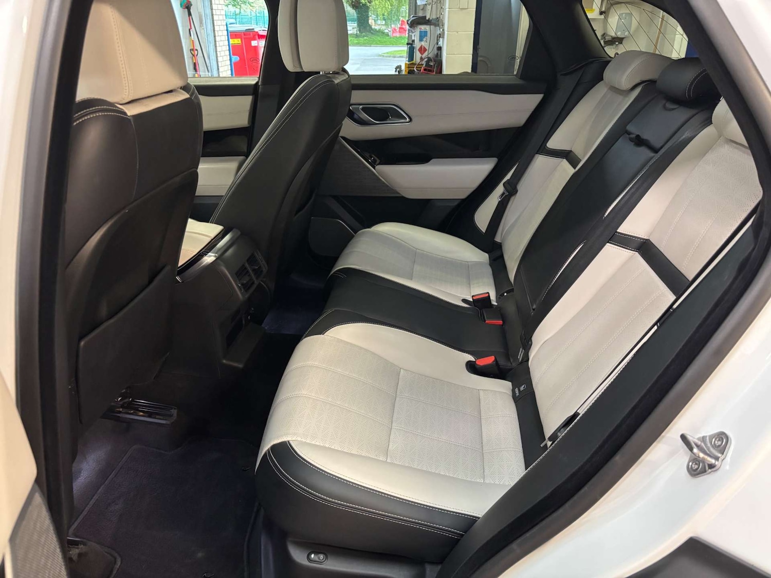 Used Land Rover Range Rover Velar 2020 for sale - 78134648: Photo 31