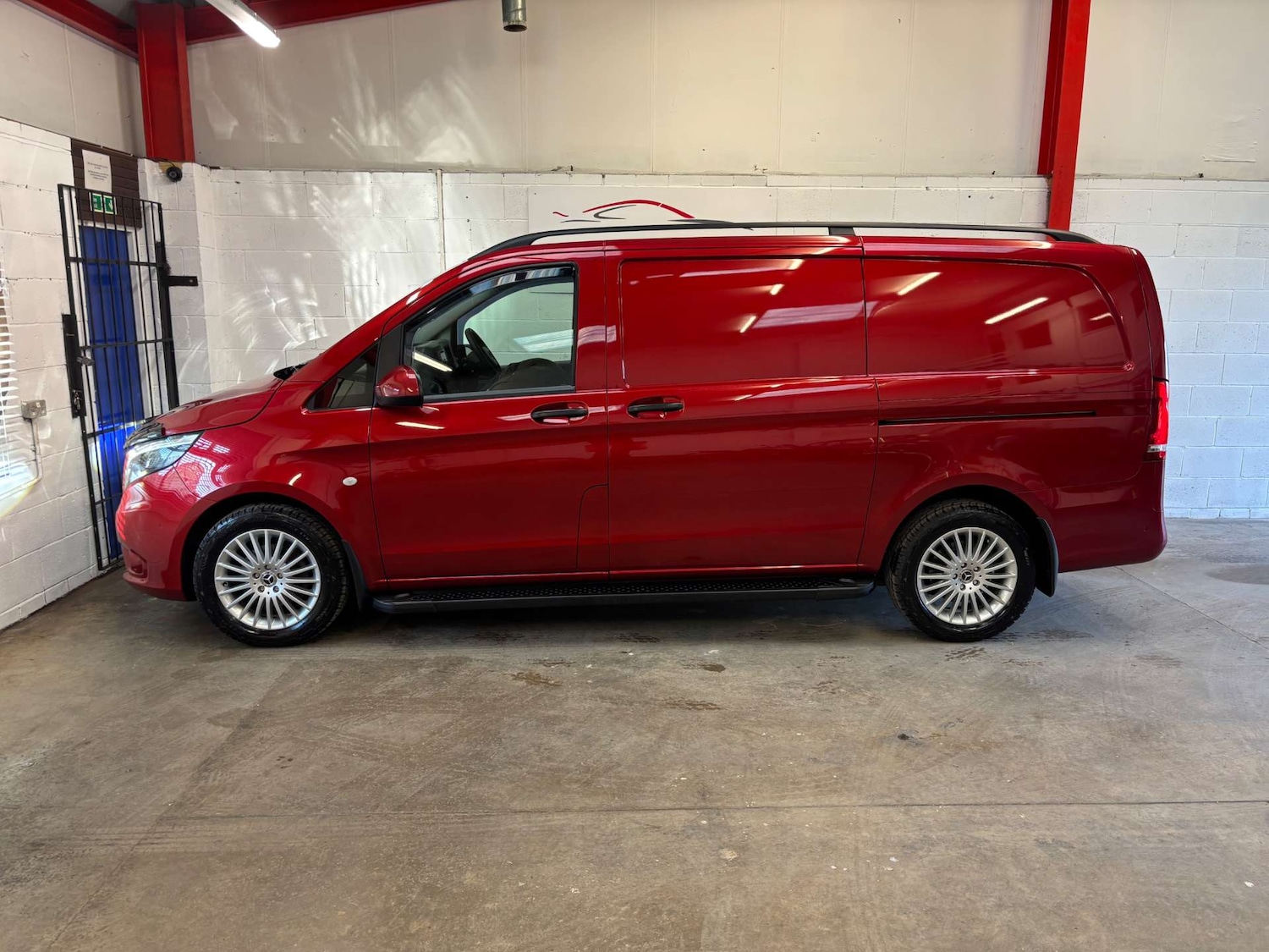 Used Mercedes-Benz Vito 2023 for sale - 77976977: Photo 27