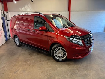 Used Mercedes-Benz Vito 2023 for sale - 77976977: Photo