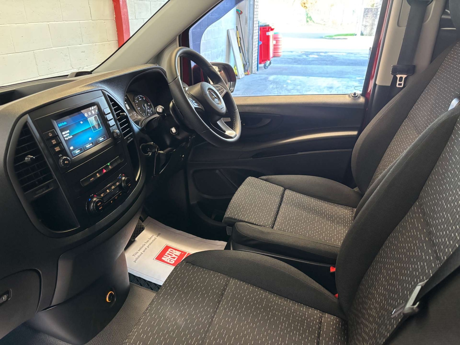 Used Mercedes-Benz Vito 2023 for sale - 77976977: Photo 3