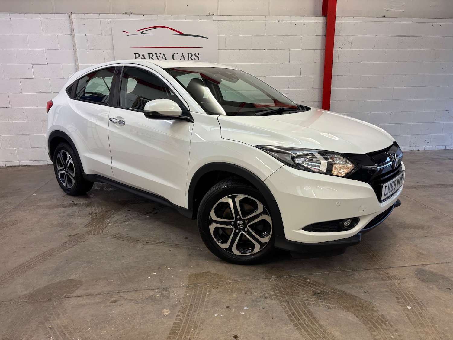 Used Honda HR-V 2015 for sale - 77594891: Photo 2