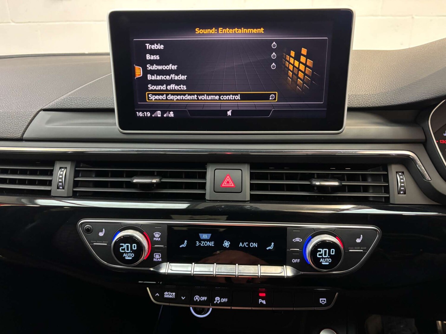 Used Audi RS4 2018 for sale - 78213088: Photo 17