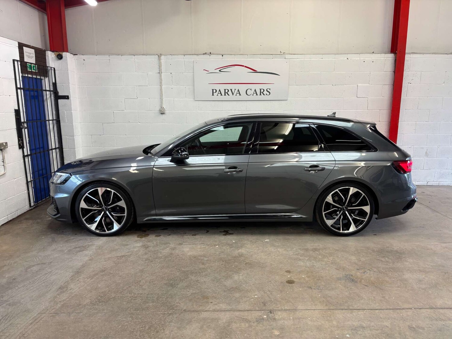 Used Audi RS4 2018 for sale - 78213088: Photo 25