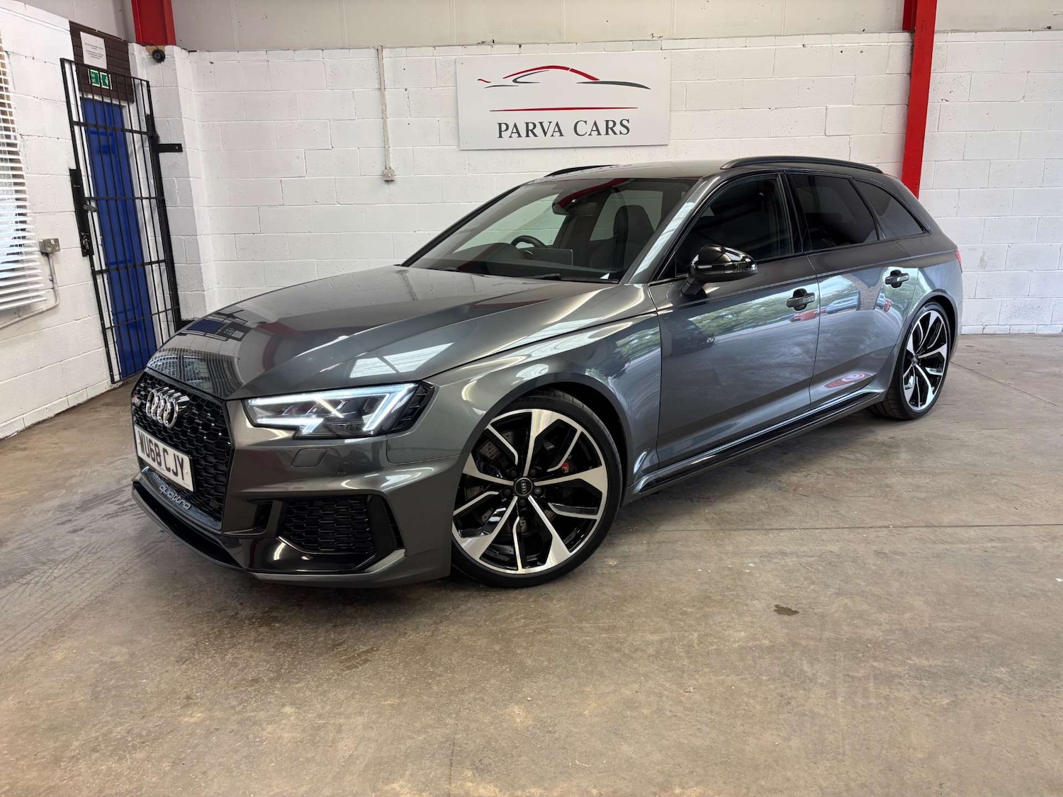 Used Audi RS4 2018 for sale - 78213088: Photo 5