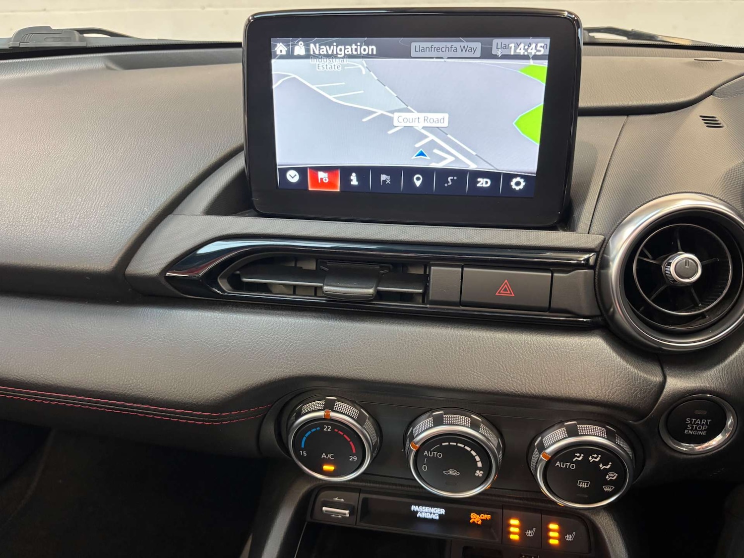 Used Mazda MX-5 2018 for sale - 76829922: Photo 12