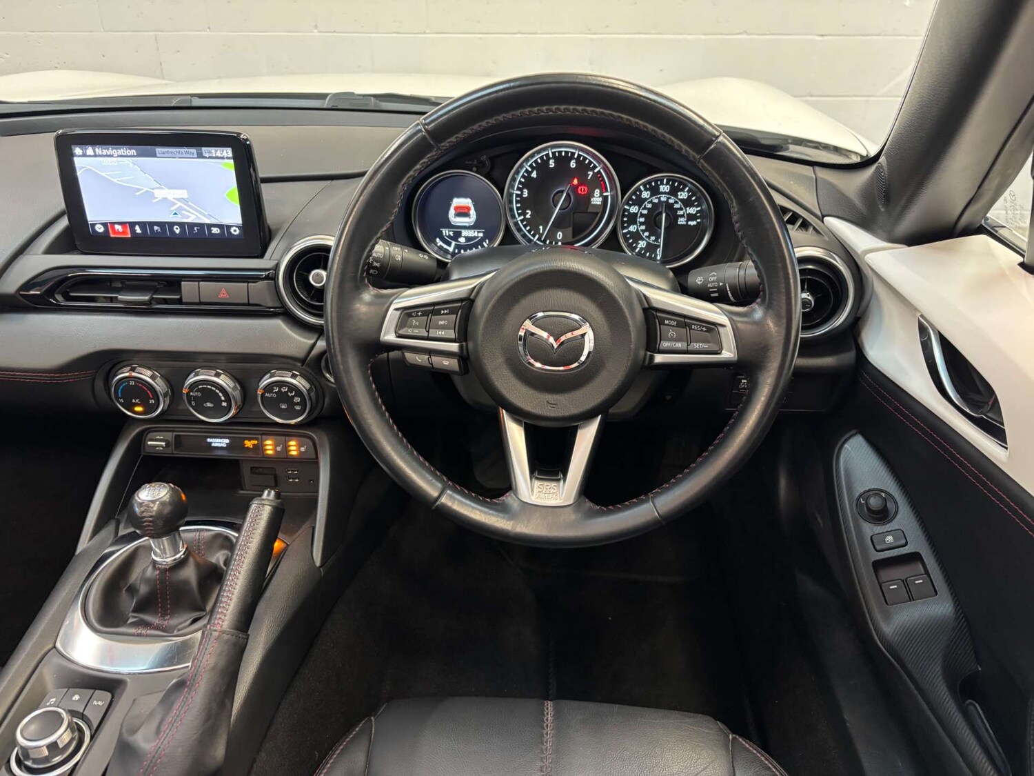 Used Mazda MX-5 2018 for sale - 76829922: Photo 16