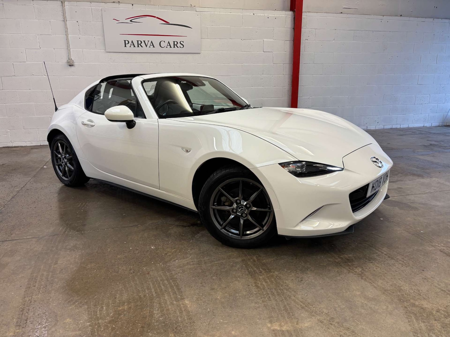Used Mazda MX-5 2018 for sale - 76829922: Photo 2