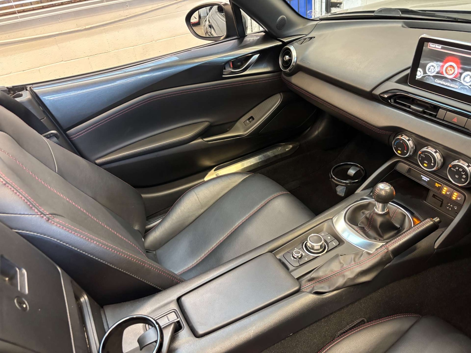 Used Mazda MX-5 2018 for sale - 77224811: Photo 11