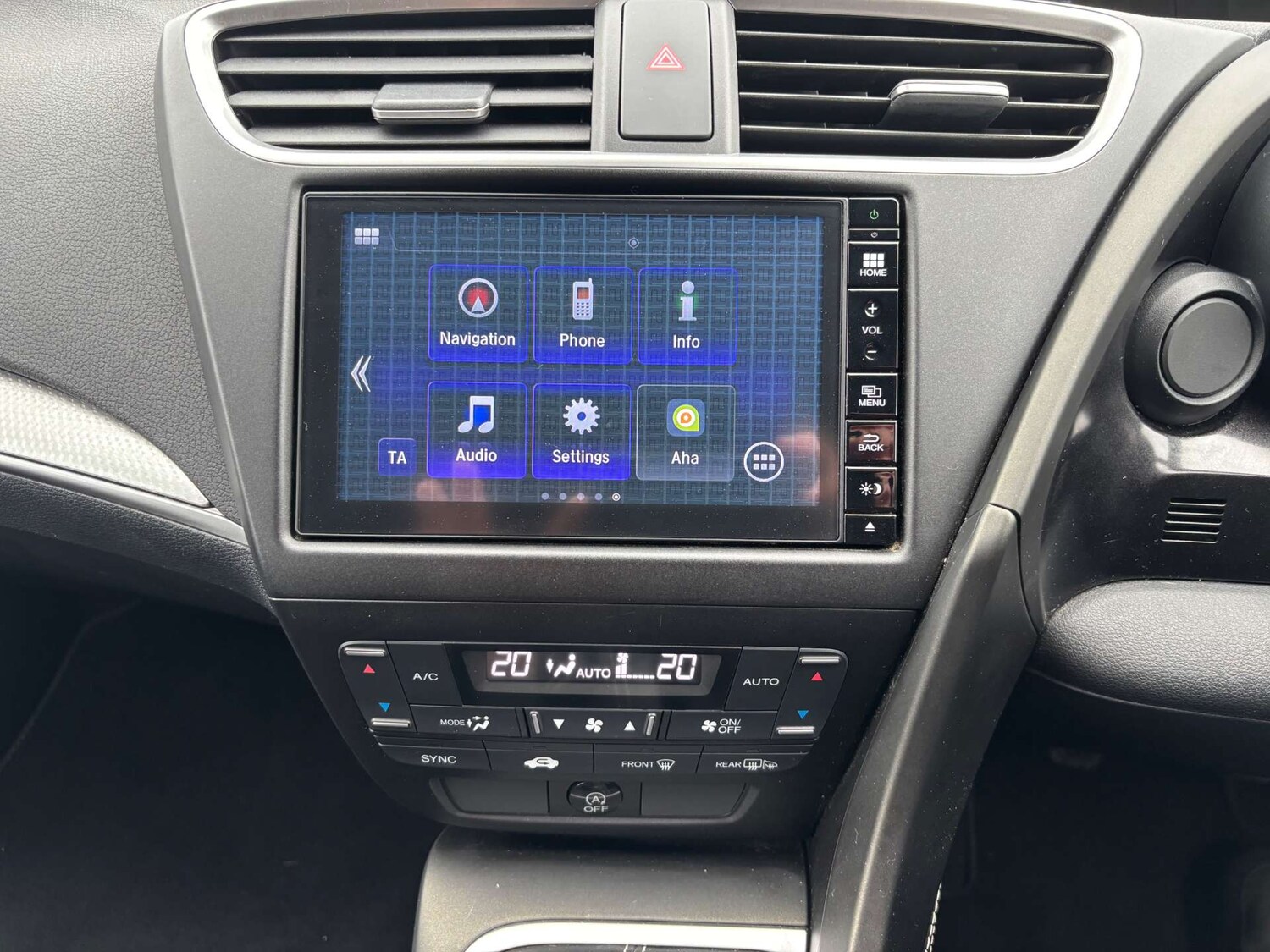 Used Honda Civic 2017 for sale - 76533573: Photo 19