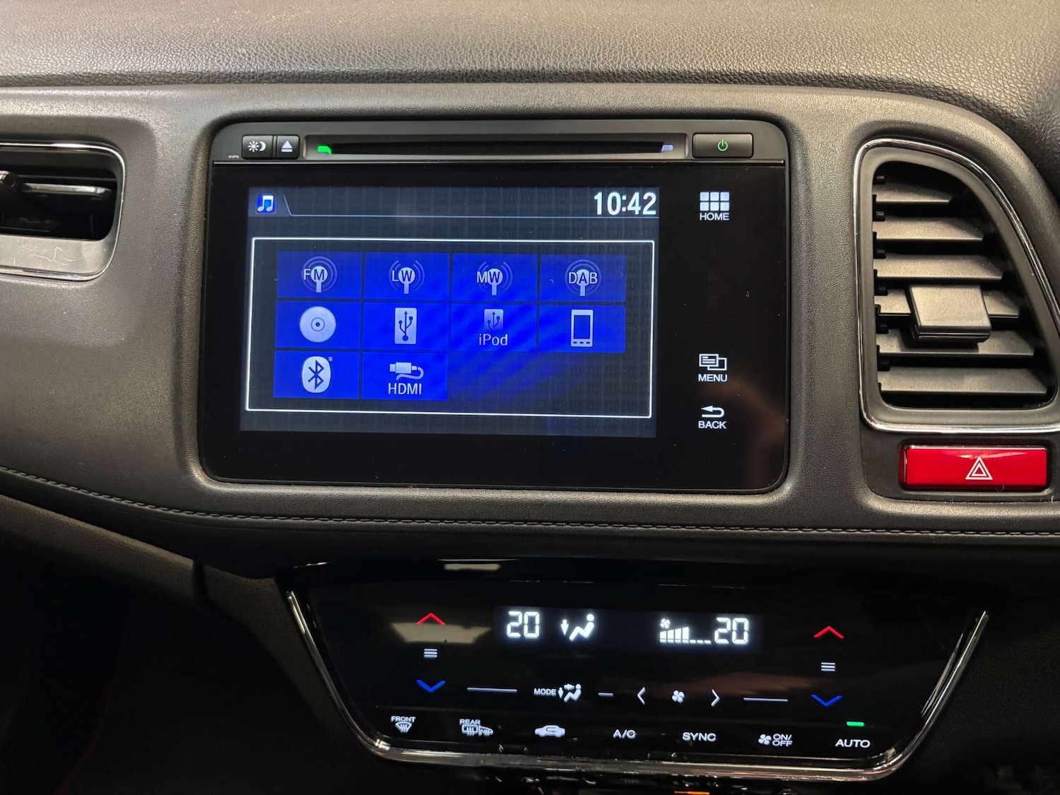 Used Honda HR-V 2015 for sale - 77687378: Photo 17