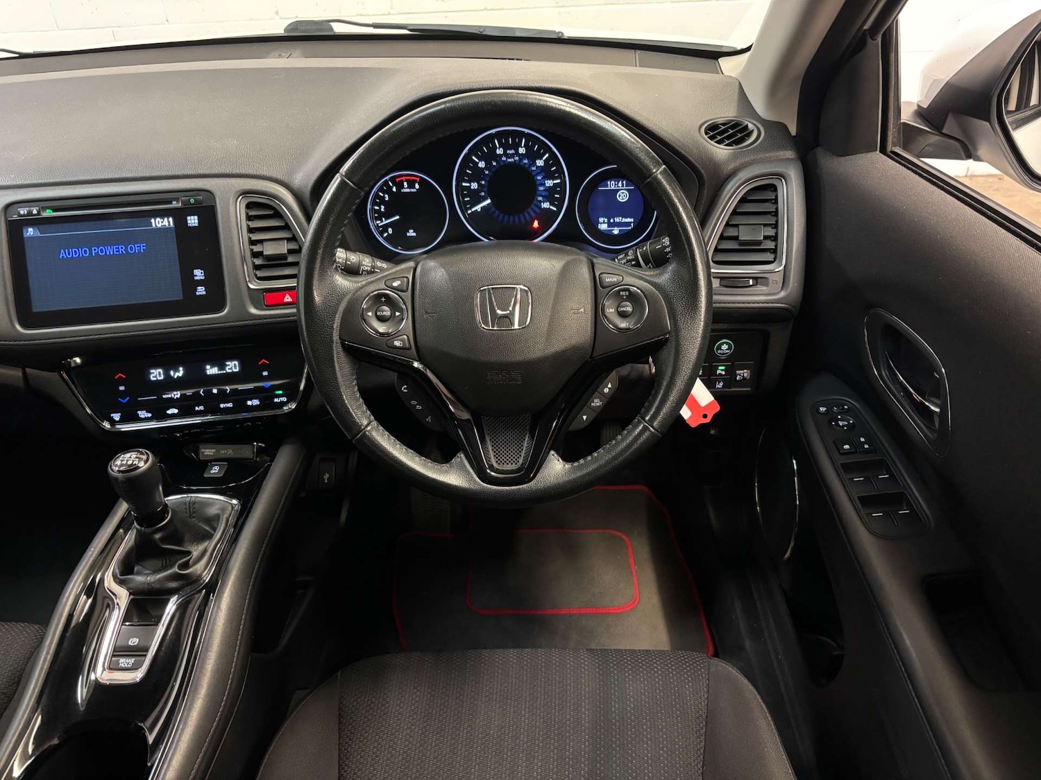 Used Honda HR-V 2015 for sale - 77687378: Photo 18