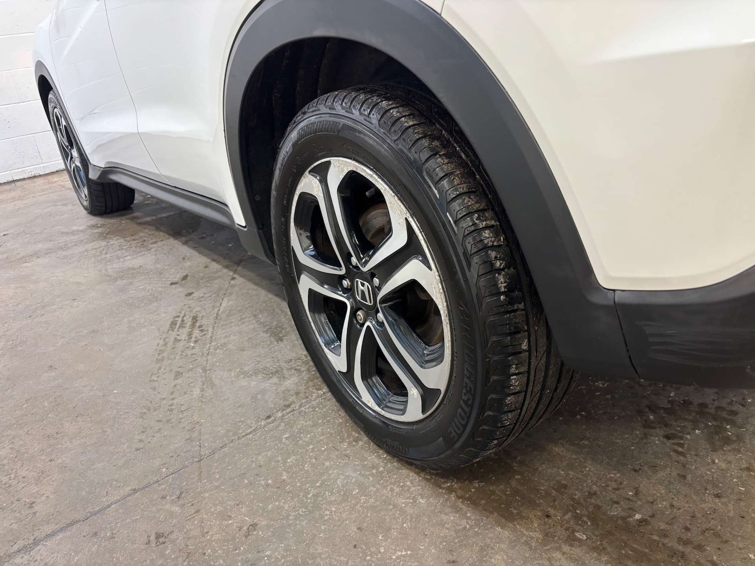 Used Honda HR-V 2015 for sale - 77687378: Photo 29