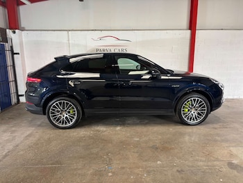 Used Porsche Cayenne 2023 for sale - 76533592: Photo