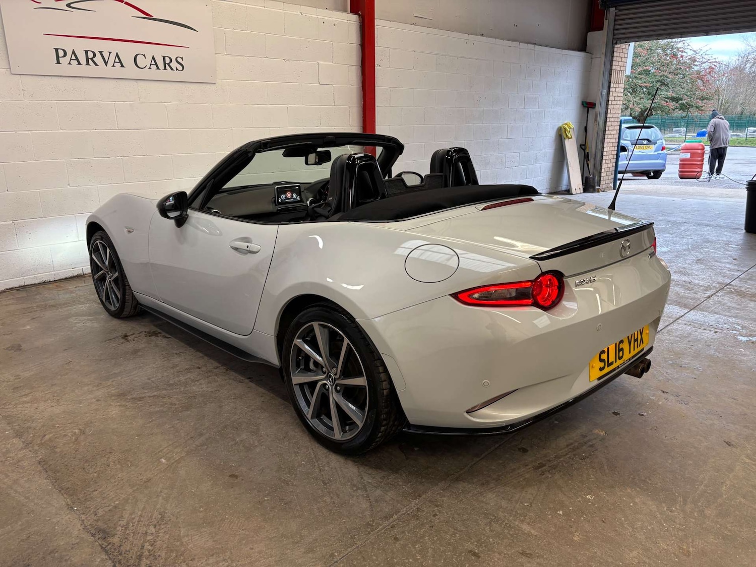 Used Mazda MX-5 2016 for sale - 77609434: Photo 6