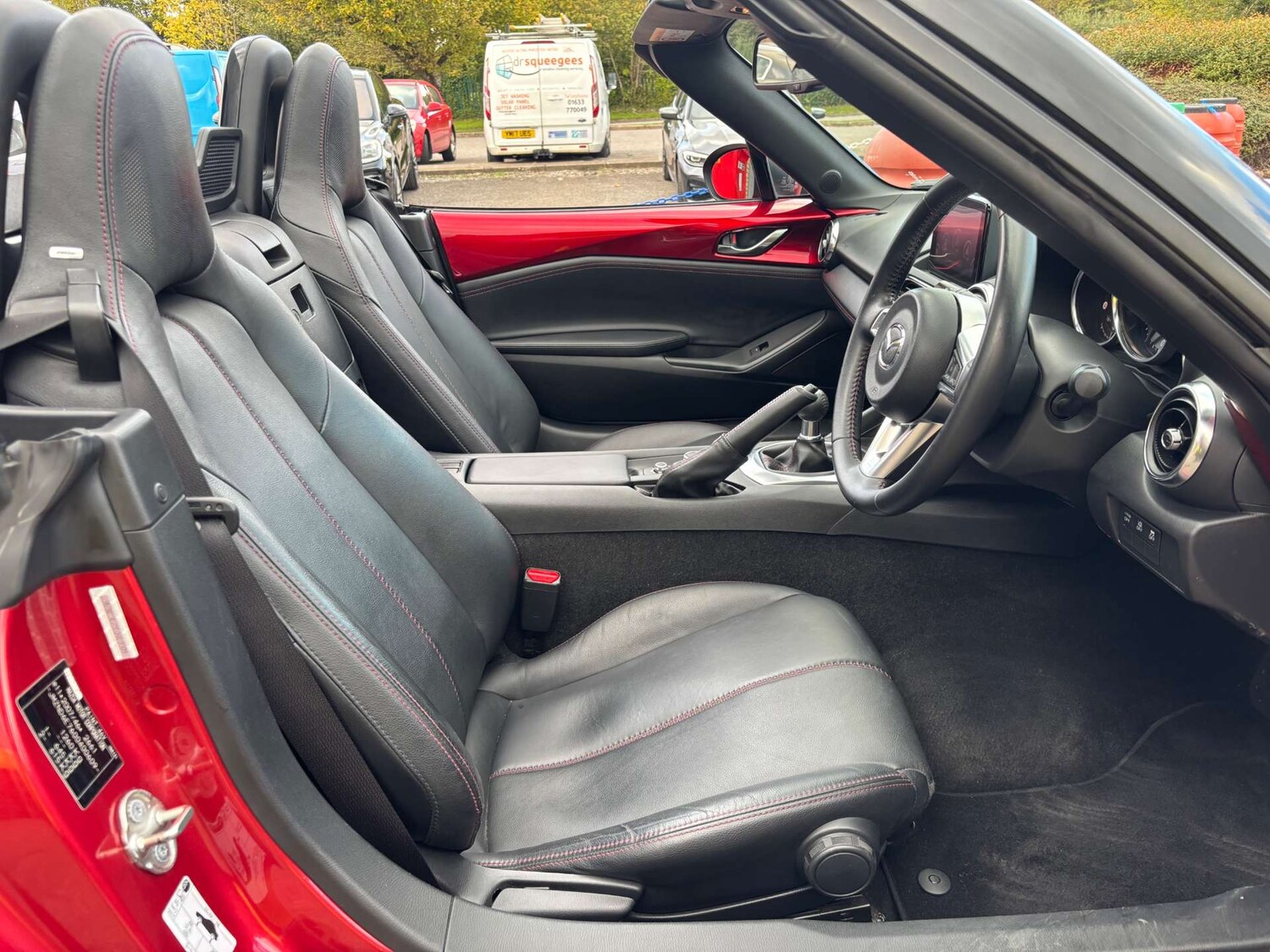 Used Mazda MX-5 2018 for sale - 76533571: Photo 10