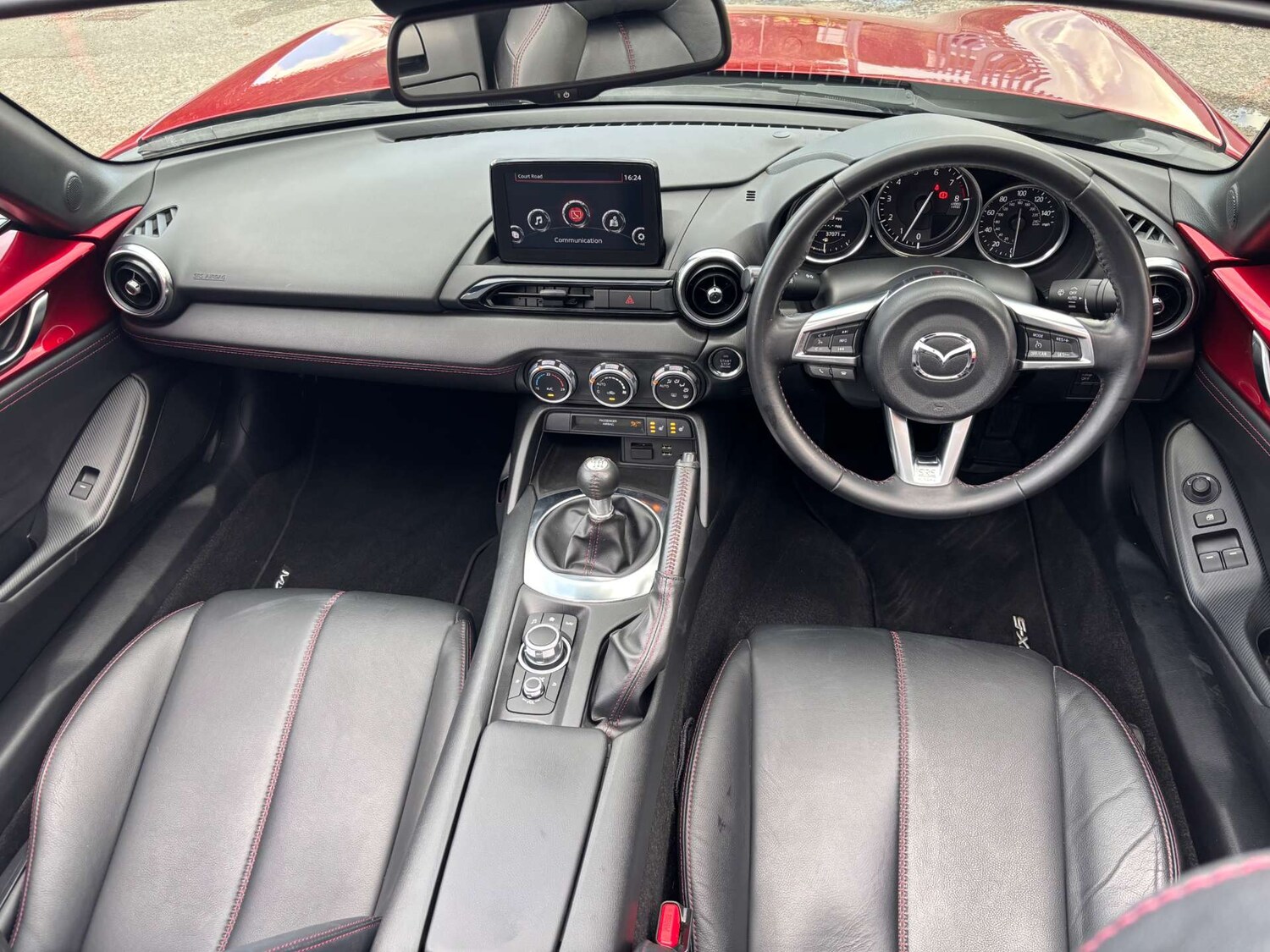 Used Mazda MX-5 2018 for sale - 76533571: Photo 16