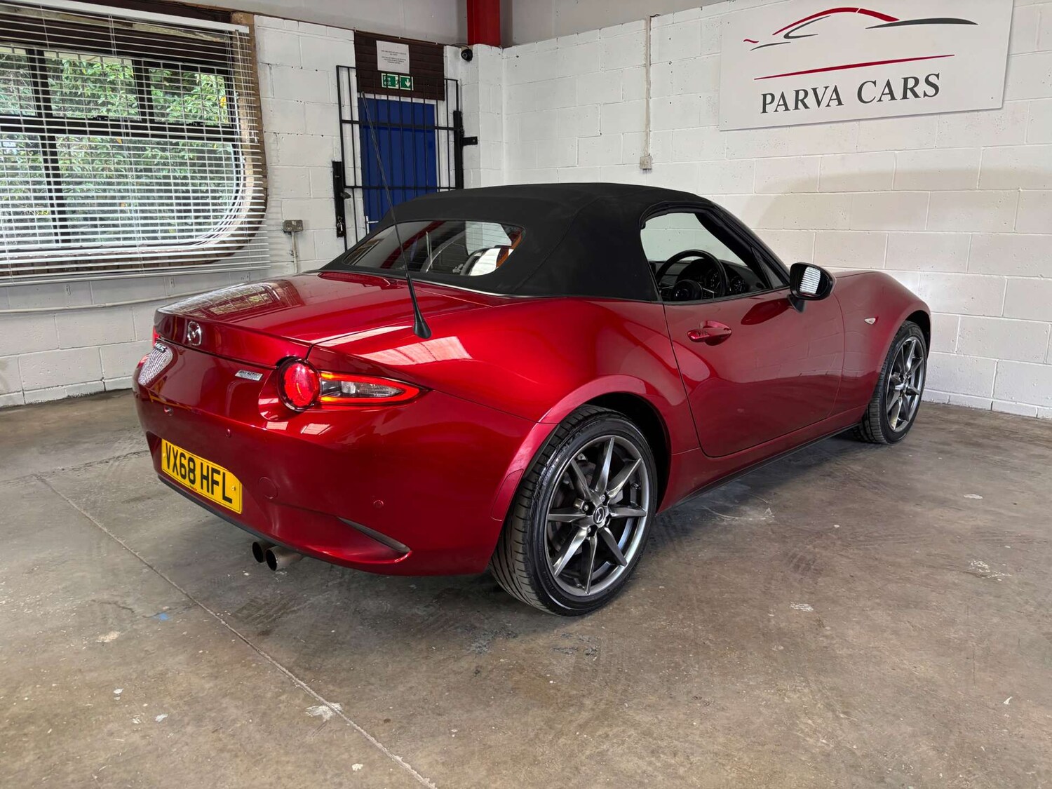 Used Mazda MX-5 2018 for sale - 76533571: Photo 7