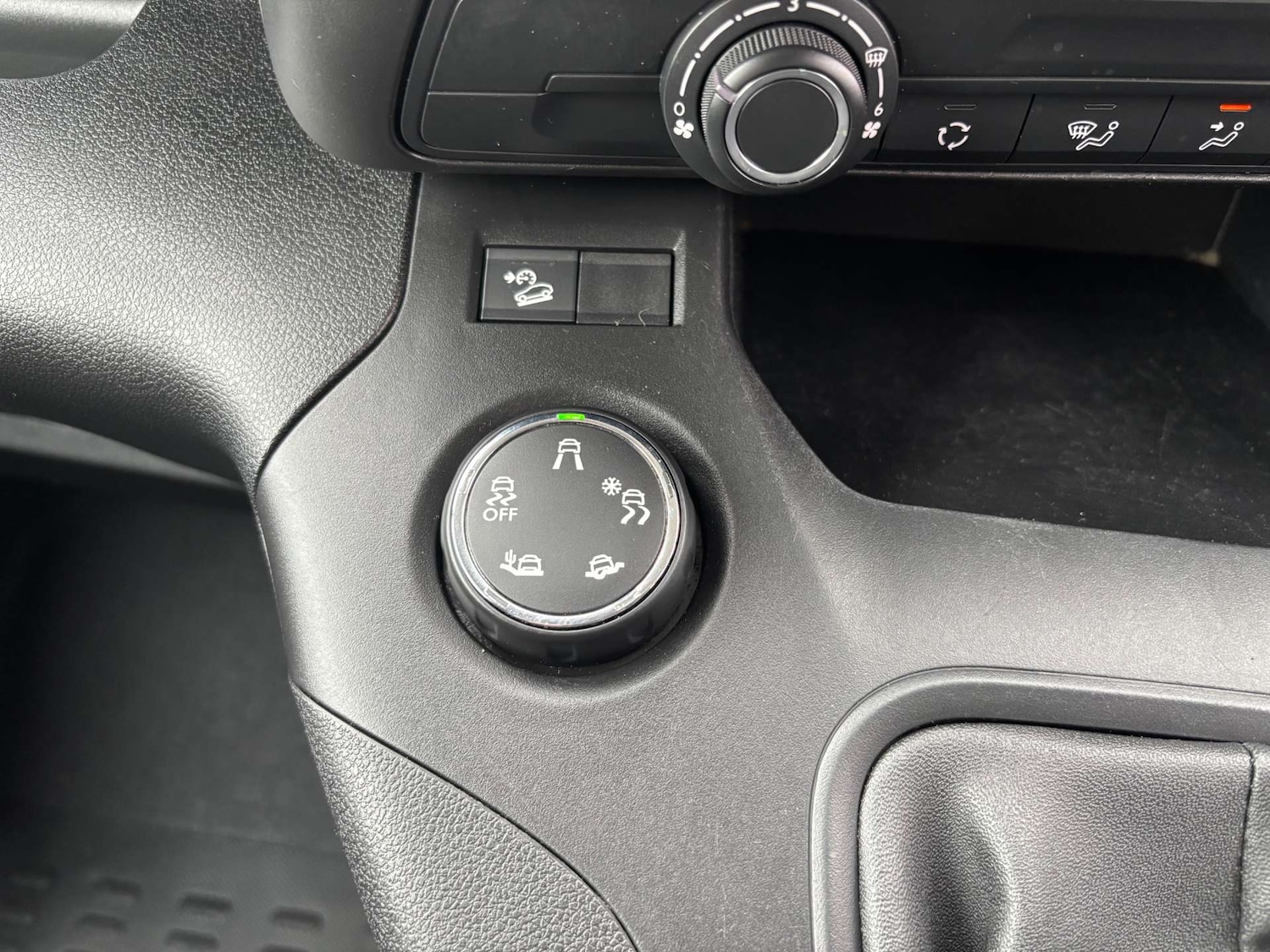 Used Citroen Berlingo 2020 for sale - 76533600: Photo 12