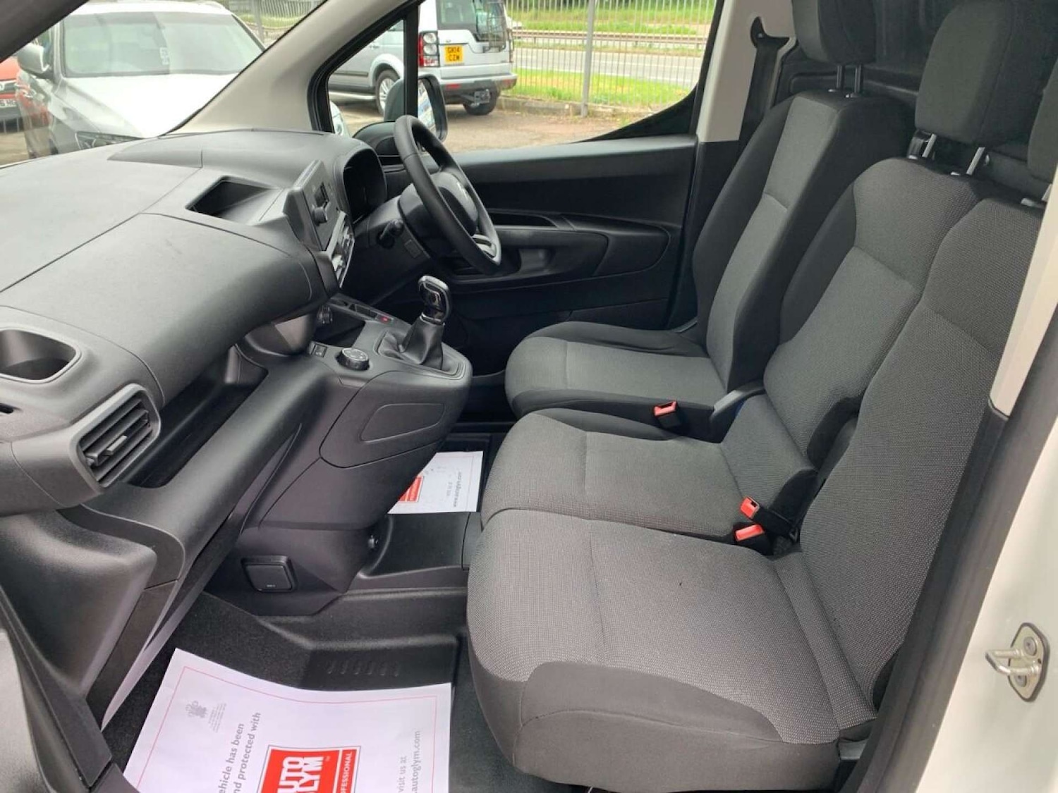 Used Citroen Berlingo 2020 for sale - 76533600: Photo 3