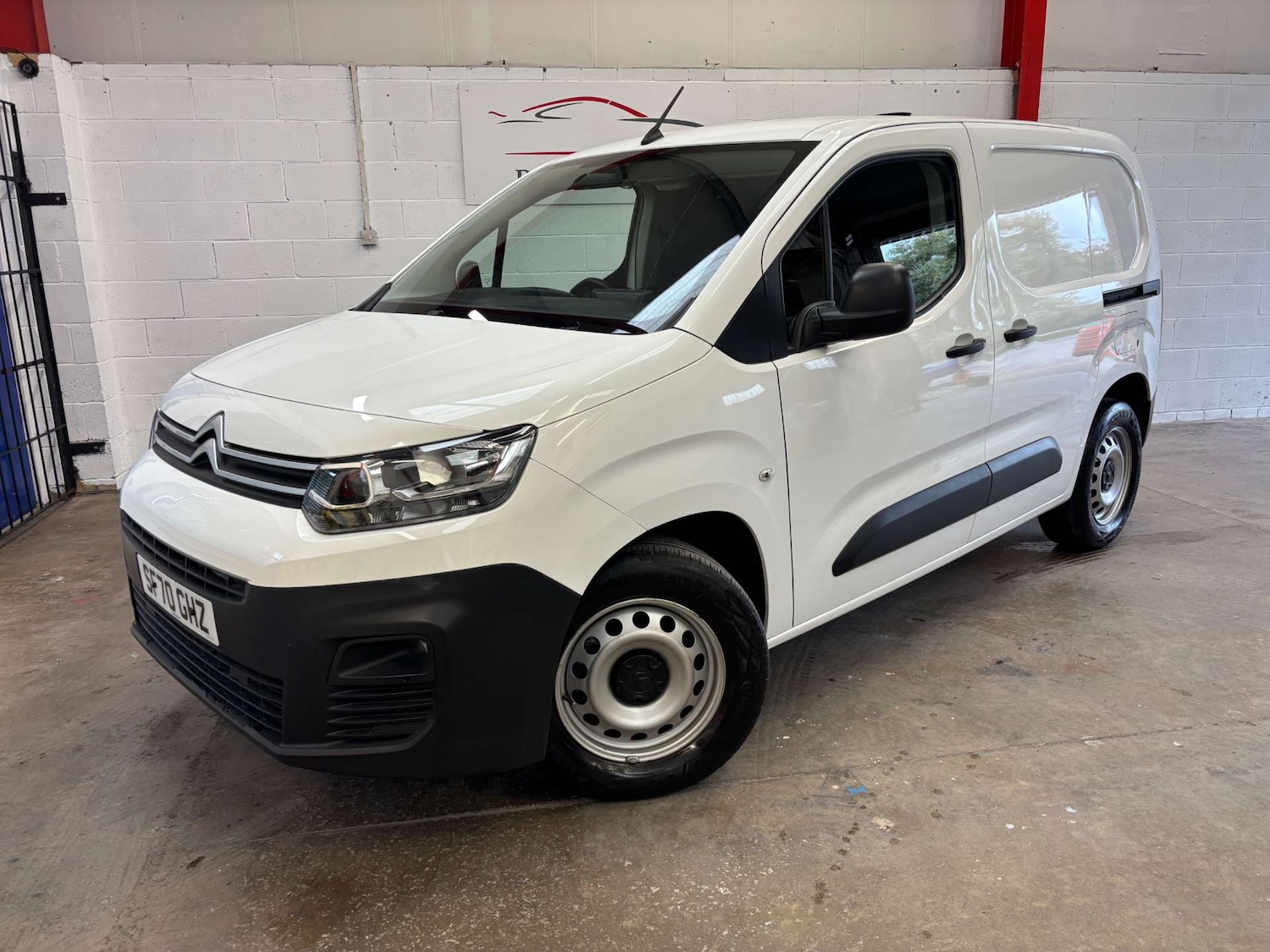 Used Citroen Berlingo 2020 for sale - 76533600: Photo 5