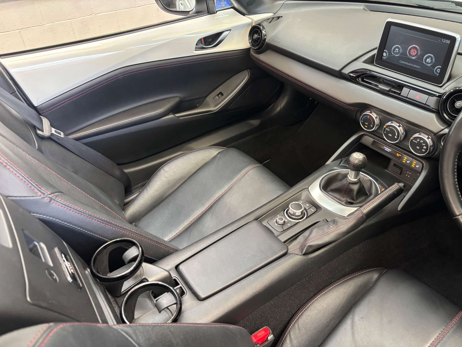 Used Mazda MX-5 2016 for sale - 76720456: Photo 10