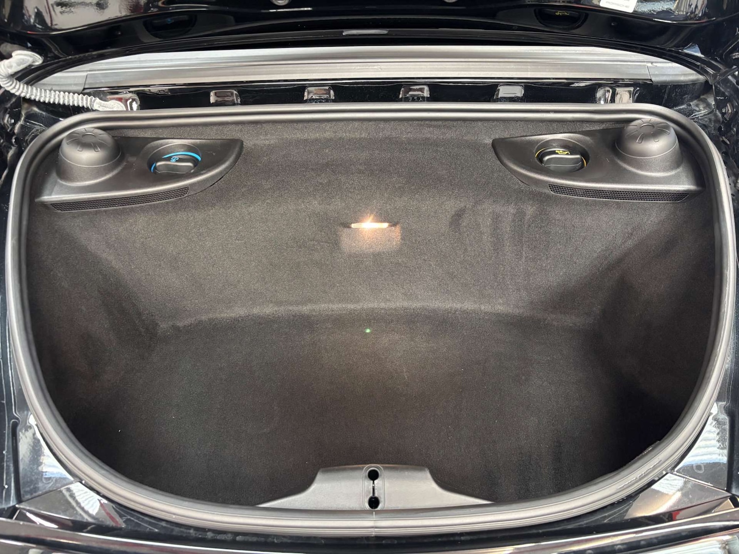 Used Porsche Boxster 2015 for sale - 77976979: Photo 26