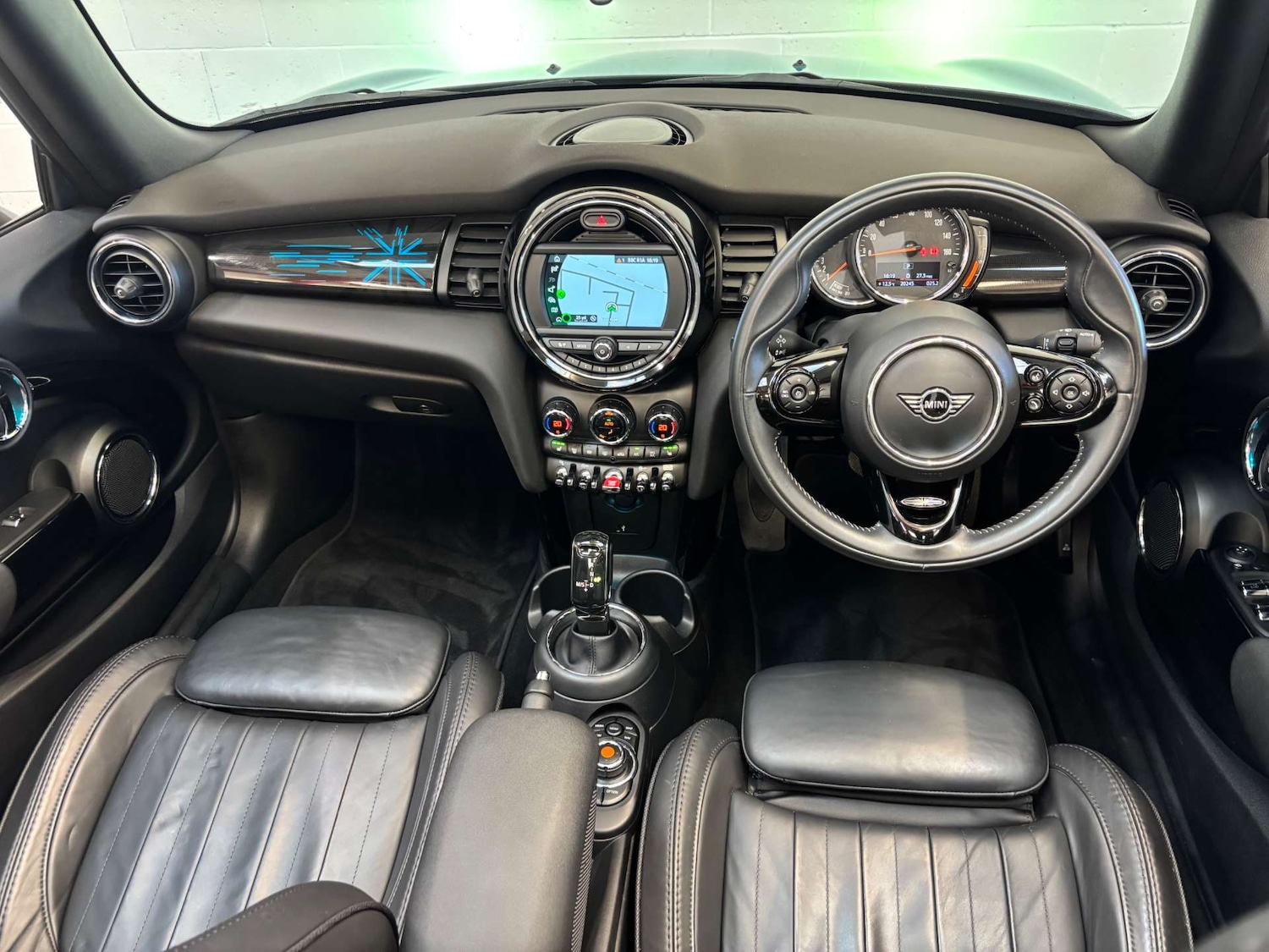 Used MINI Convertible 2020 for sale - 77662727: Photo 20