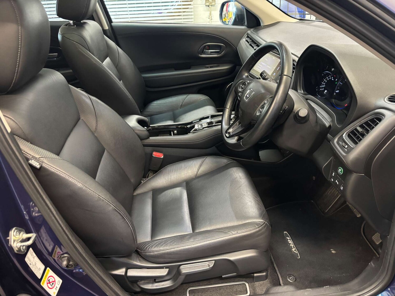 Used Honda HR-V 2017 for sale - 76536191: Photo 11