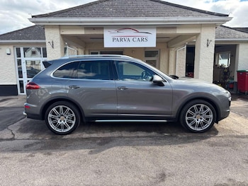 Used Porsche Cayenne 2016 for sale - 79340941: Photo