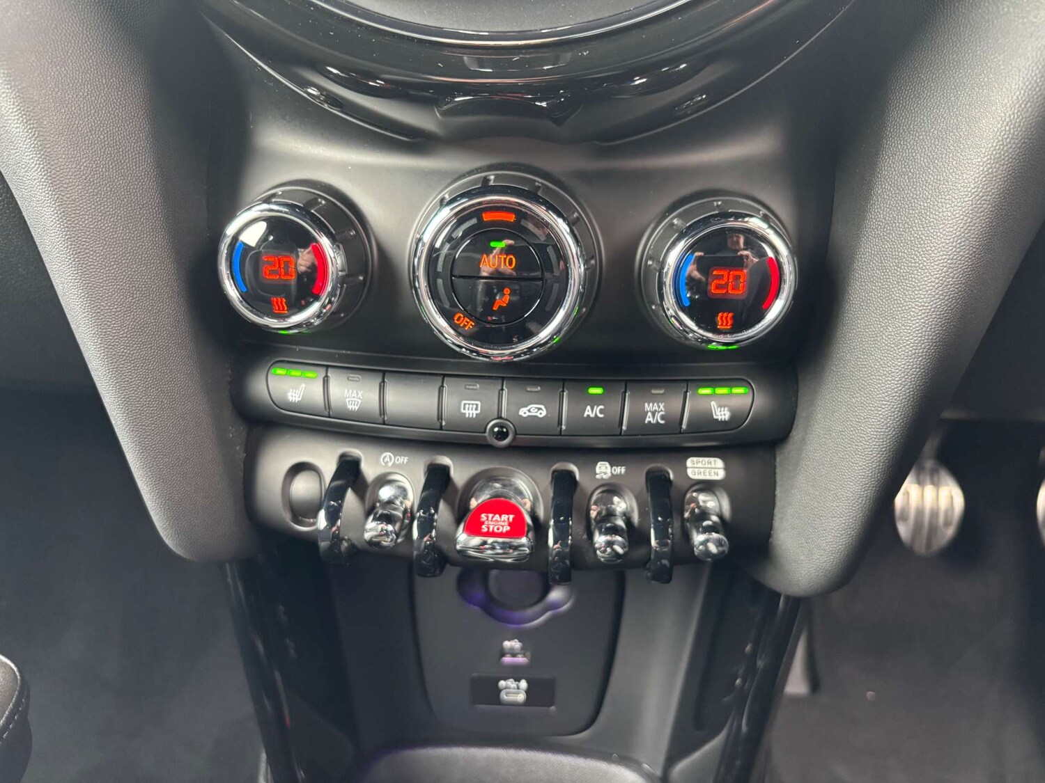 Used MINI Hatch 2020 for sale - 76533605: Photo 12