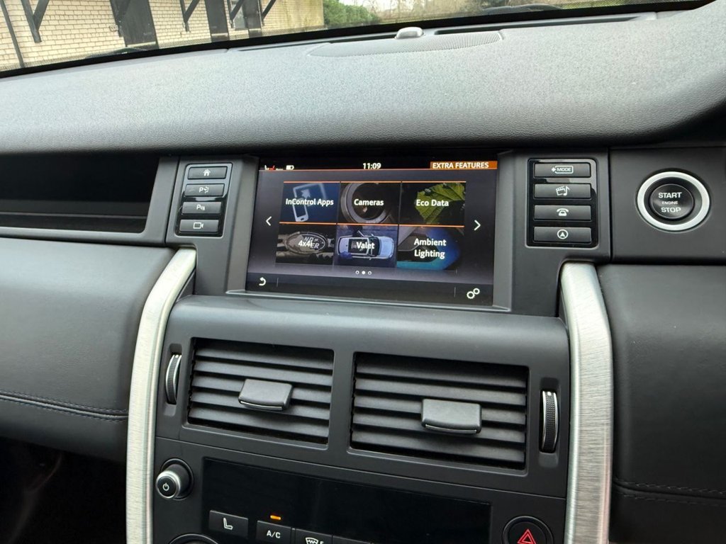 Used Land Rover Discovery Sport 2016 for sale - 77452231: Photo 45